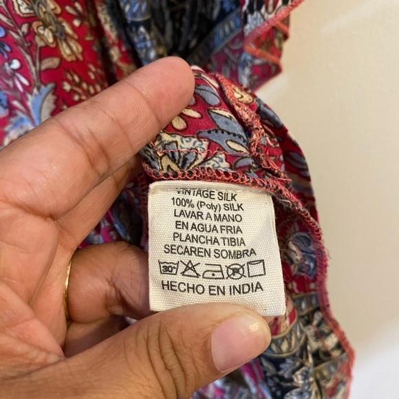 Kasturi Vintage Silk Floral Bohemian Mini Flowy Dress - Picture 8 of 10